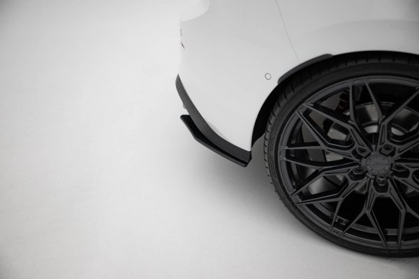 Volkswagen Golf GTI / GTE / R-line Mk8 - Splitters laterais traseiros STREET PRO V.1 | VWGO8GTICNC-RSD1B | Produto Maxton Design distribuído por Unicartuning. Volkswagen Golf GTI / GTE / R-line Mk8 - Splitters laterais traseiros STREET PRO V.1 | VWGO8GTICNC-RSD1B | Produto Maxton Design distribuído por Unicartuning.