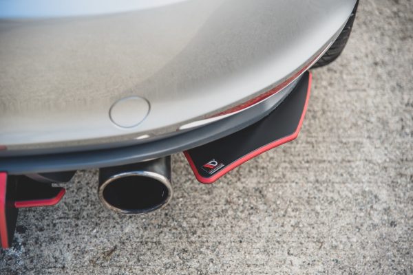 Volkswagen Golf 7 GTI - Splitters laterais traseiros STREET PRO V.2 | VWGO7GTICNC-RSD2B | Produto Maxton Design distribuído por Unicartuning. Volkswagen Golf 7 GTI - Splitters laterais traseiros STREET PRO V.2 | VWGO7GTICNC-RSD2B | Produto Maxton Design distribuído por Unicartuning.