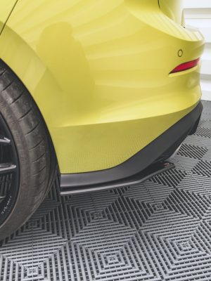 Volkswagen Golf GTI ClubSport Mk8 (facelift) - Splitters laterais traseiros STREET PRO | VWGO8GTICSCNC-RSD1BRB | Produto Maxton Design distribuído por Unicartuning.