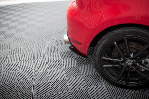 Volkswagen Golf GTI Mk6 - Splitters laterais traseiros STREET PRO | VWGO6GTICNC-RSD1BRB | Produto Maxton Design distribuído por Unicartuning.