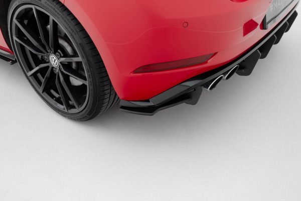 Volkswagen Golf 7 R (facelift) - Splitters laterais traseiros STREET PRO | VWGO7FRCNC-RSD1B+BRBI | Produto Maxton Design distribuído por Unicartuning. Volkswagen Golf 7 R (facelift) - Splitters laterais traseiros STREET PRO | VWGO7FRCNC-RSD1B+BRBI | Produto Maxton Design distribuído por Unicartuning.