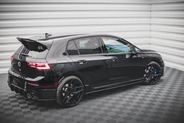 Volkswagen Golf R Mk8 - Splitters laterais traseiros STREET PRO | VWGO8RCNC-RSD1BRB | Produto Maxton Design distribuído por Unicartuning.