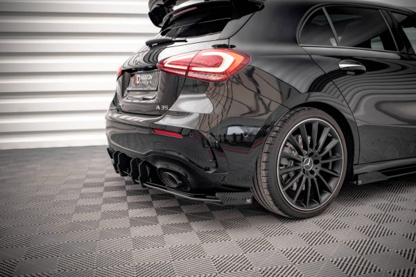 Mercedes-Benz A35 AMG Hatchback Aero Pack W177 - Difusor STREET PRO + Splitters | MEA17735CNC-RS1B+BRBI+RSF1G | Produto Maxton Design distribuído por Unicartuning.