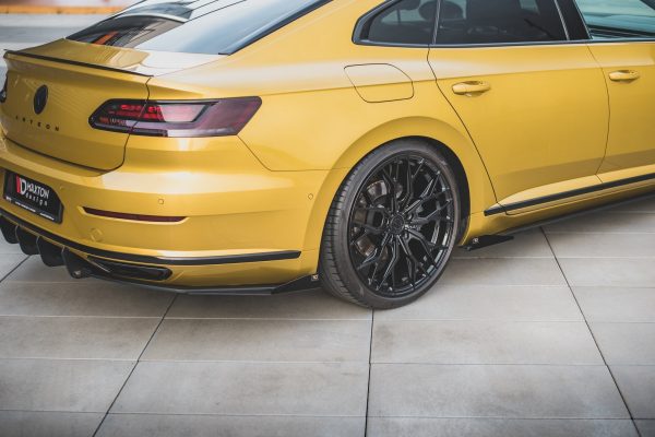 Volkswagen Arteon R-line - Difusor STREET PRO + Splitters | VWAR1RLINECNC-RS1BRB+RSF1G | Produto Maxton Design distribuído por Unicartuning.