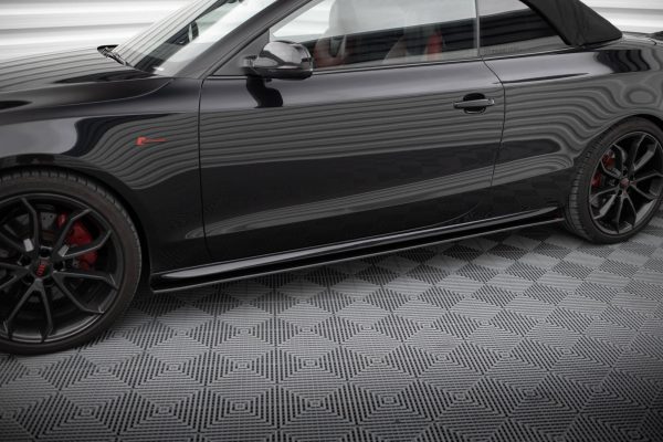 Audi A5 / A5 S-Line / S5 Coupé / Cabrio 8T / 8T (facelift) - Lâminas para Embaladeiras STREET PRO | AUS51CNC-SD1B | Produto Maxton Design distribuído por Unicartuning. Audi A5 / A5 S-Line / S5 Coupé / Cabrio 8T / 8T (facelift) - Lâminas para Embaladeiras STREET PRO | AUS51CNC-SD1B | Produto Maxton Design distribuído por Unicartuning.
