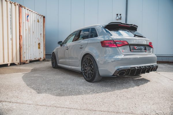 Audi RS3 8V Sportback - Lâminas para Embaladeiras STREET PRO | AURS38VCNC-SD2B | Produto Maxton Design distribuído por Unicartuning. Audi RS3 8V Sportback - Lâminas para Embaladeiras STREET PRO | AURS38VCNC-SD2B | Produto Maxton Design distribuído por Unicartuning.