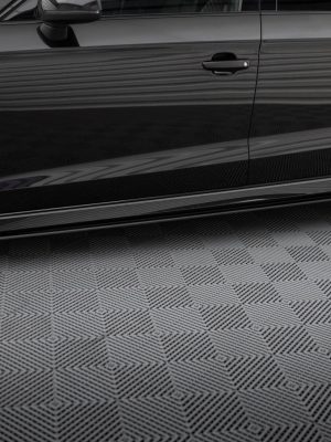 Audi RS3 Sedan 8V (facelift) - Lâminas para Embaladeiras STREET PRO | AURS38VFSCNC-SD1BRB | Produto Maxton Design distribuído por Unicartuning.