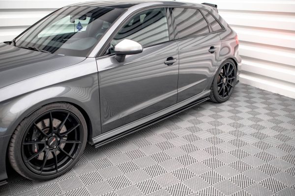Audi S3 / A3 S-Line Sportback 8V (facelift) - Lâminas para Embaladeiras STREET PRO | AUS33FSBCNC-SD1B | Produto Maxton Design distribuído por Unicartuning. Audi S3 / A3 S-Line Sportback 8V (facelift) - Lâminas para Embaladeiras STREET PRO | AUS33FSBCNC-SD1B | Produto Maxton Design distribuído por Unicartuning.