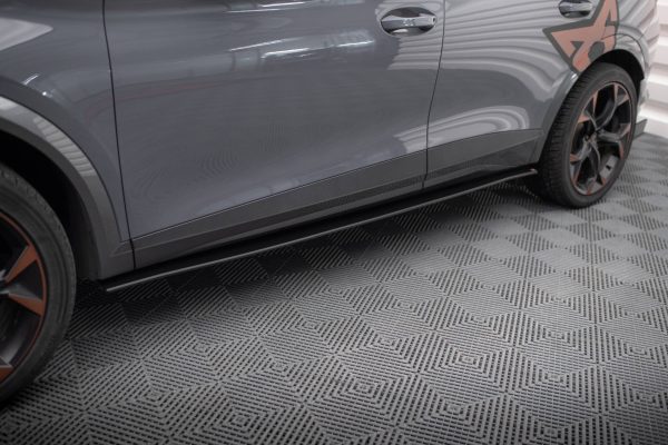 Cupra Formentor Mk1 (facelift) - Lâminas para Embaladeiras STREET PRO | CUFO1CNC-SD1B | Produto Maxton Design distribuído por Unicartuning. Cupra Formentor Mk1 (facelift) - Lâminas para Embaladeiras STREET PRO | CUFO1CNC-SD1B | Produto Maxton Design distribuído por Unicartuning.