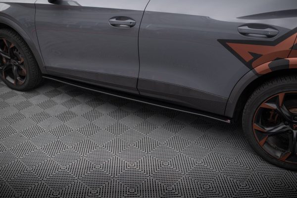 Cupra Formentor Mk1 (facelift) - Lâminas para Embaladeiras STREET PRO | CUFO1CNC-SD1B | Produto Maxton Design distribuído por Unicartuning. Cupra Formentor Mk1 (facelift) - Lâminas para Embaladeiras STREET PRO | CUFO1CNC-SD1B | Produto Maxton Design distribuído por Unicartuning.