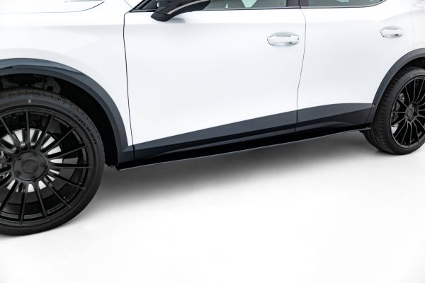 Cupra Formentor Mk1 (facelift) - Lâminas para Embaladeiras STREET PRO | CUFO1CNC-SD1BRB | Produto Maxton Design distribuído por Unicartuning. Cupra Formentor Mk1 (facelift) - Lâminas para Embaladeiras STREET PRO | CUFO1CNC-SD1BRB | Produto Maxton Design distribuído por Unicartuning.