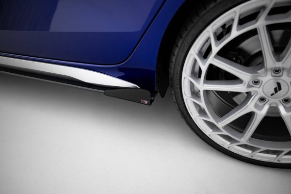 Audi A3 S-Line Sedan / S3 Sedan 8Y (facelift) - Lâminas para Embaladeiras STREET PRO + Splitters | AUS38YFCNC-SD1B+SF1G | Produto Maxton Design distribuído por Unicartuning. Audi A3 S-Line Sedan / S3 Sedan 8Y (facelift) - Lâminas para Embaladeiras STREET PRO + Splitters | AUS38YFCNC-SD1B+SF1G | Produto Maxton Design distribuído por Unicartuning.