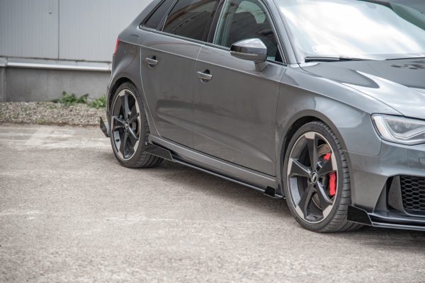 Audi RS3 8V Sportback - Lâminas para Embaladeiras STREET PRO + Splitters | AURS38VCNC-SD2BRB+SRF1G | Produto Maxton Design distribuído por Unicartuning.