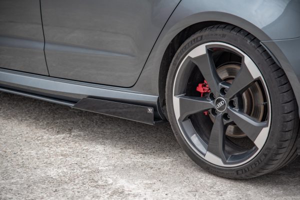 Audi RS3 8V Sportback - Lâminas para Embaladeiras STREET PRO + Splitters | AURS38VCNC-SD2BRB+SRF1G | Produto Maxton Design distribuído por Unicartuning.