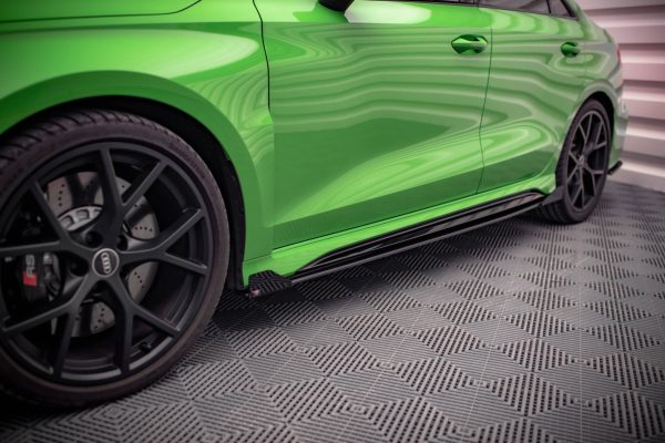 Audi RS3 Sedan 8Y - Lâminas para Embaladeiras STREET PRO + Splitters | AURS38YSCNC-SD1B+SF1G | Produto Maxton Design distribuído por Unicartuning.