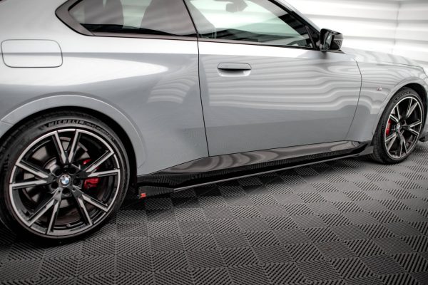 BMW 2 Coupé Pack M / M240i G42 - Lâminas para Embaladeiras STREET PRO + Splitters | BM242MPACKCNC-SD1B+SF1G | Produto Maxton Design distribuído por Unicartuning. BMW 2 Coupé Pack M / M240i G42 - Lâminas para Embaladeiras STREET PRO + Splitters | BM242MPACKCNC-SD1B+SF1G | Produto Maxton Design distribuído por Unicartuning.