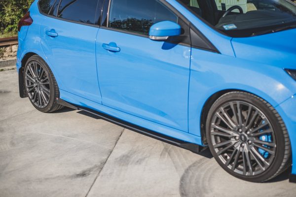 Ford Focus RS Mk3 - Lâminas para Embaladeiras STREET PRO + Splitters | FOFO3RSCNC-SD1BRB+SRF1G | Produto Maxton Design distribuído por Unicartuning.