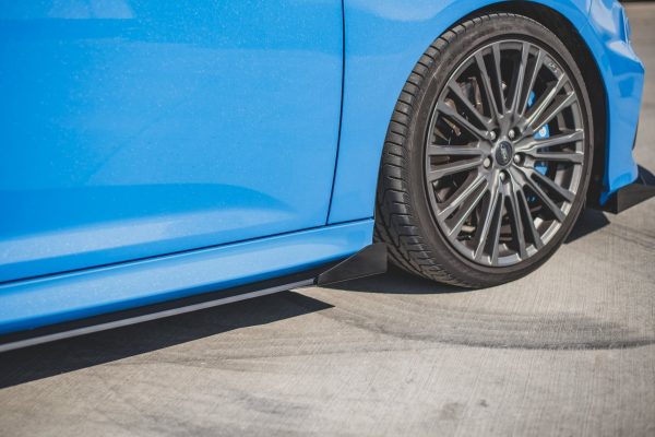 Ford Focus RS Mk3 - Lâminas para Embaladeiras STREET PRO + Splitters | FOFO3RSCNC-SD1BRB+SRF1G | Produto Maxton Design distribuído por Unicartuning.