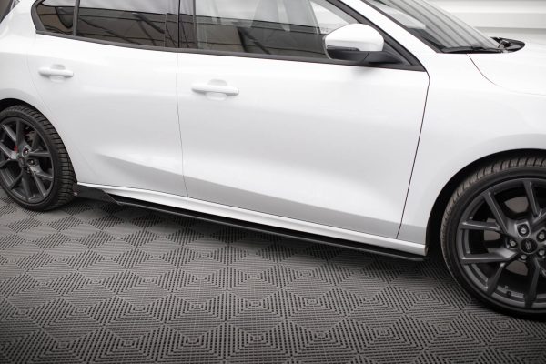 Ford Focus ST / ST-line Mk4 - Lâminas para Embaladeiras STREET PRO + Splitters | FOFO4STCNC-SD1B+SRF1G | Produto Maxton Design distribuído por Unicartuning. Ford Focus ST / ST-line Mk4 - Lâminas para Embaladeiras STREET PRO + Splitters | FOFO4STCNC-SD1B+SRF1G | Produto Maxton Design distribuído por Unicartuning.