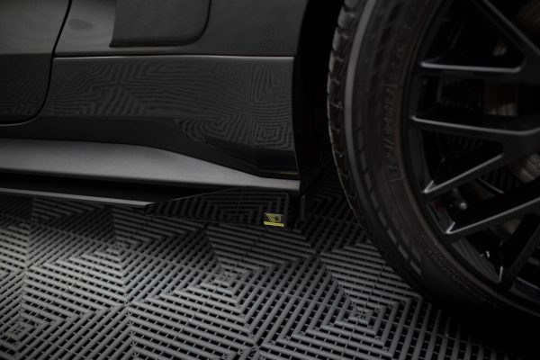 Ford Mustang GT Mk6 - Lâminas para Embaladeiras STREET PRO + Splitters | FOMU6GTCNC-SD1BRB+SF1G | Produto Maxton Design distribuído por Unicartuning. Ford Mustang GT Mk6 - Lâminas para Embaladeiras STREET PRO + Splitters | FOMU6GTCNC-SD1BRB+SF1G | Produto Maxton Design distribuído por Unicartuning.