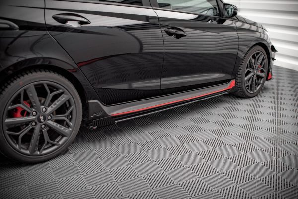 Hyundai I20 N Mk3 - Lâminas para Embaladeiras STREET PRO + Splitters | HYI203NCNC-SD1B+SRF1G | Produto Maxton Design distribuído por Unicartuning. Hyundai I20 N Mk3 - Lâminas para Embaladeiras STREET PRO + Splitters | HYI203NCNC-SD1B+SRF1G | Produto Maxton Design distribuído por Unicartuning.