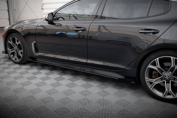 Kia Stinger GT / GT-line / Standard Mk1 - Lâminas para Embaladeiras STREET PRO + Splitters | KIST1GTLINECNC-SD1BRB+SF1G | Produto Maxton Design distribuído por Unicartuning. Kia Stinger GT / GT-line / Standard Mk1 - Lâminas para Embaladeiras STREET PRO + Splitters | KIST1GTLINECNC-SD1BRB+SF1G | Produto Maxton Design distribuído por Unicartuning.