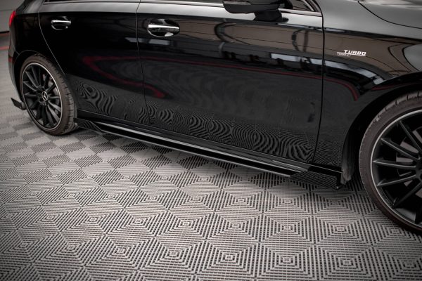 Mercedes-Benz A35 AMG / AMG-line Aero Pack W177 - Lâminas para Embaladeiras STREET PRO + Splitters | MEA17735CNC-SD1B+SF1G | Produto Maxton Design distribuído por Unicartuning. Mercedes-Benz A35 AMG / AMG-line Aero Pack W177 - Lâminas para Embaladeiras STREET PRO + Splitters | MEA17735CNC-SD1B+SF1G | Produto Maxton Design distribuído por Unicartuning.