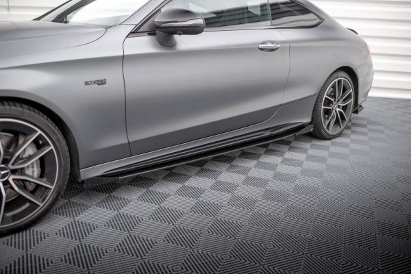 Mercedes-AMG C43 Coupé / Cabrio C205 (facelift) / A205 (facelift) - Lâminas para Embaladeiras STREET PRO + Splitters | MEC205F43CCNC-SD1B+SF1G | Produto Maxton Design distribuído por Unicartuning. Mercedes-AMG C43 Coupé / Cabrio C205 (facelift) / A205 (facelift) - Lâminas para Embaladeiras STREET PRO + Splitters | MEC205F43CCNC-SD1B+SF1G | Produto Maxton Design distribuído por Unicartuning.