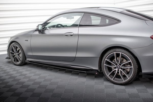 Mercedes-AMG C43 Coupé / Cabrio C205 (facelift) / A205 (facelift) - Lâminas para Embaladeiras STREET PRO + Splitters | MEC205F43CCNC-SD1BRB+SF1G | Produto Maxton Design distribuído por Unicartuning. Mercedes-AMG C43 Coupé / Cabrio C205 (facelift) / A205 (facelift) - Lâminas para Embaladeiras STREET PRO + Splitters | MEC205F43CCNC-SD1BRB+SF1G | Produto Maxton Design distribuído por Unicartuning.