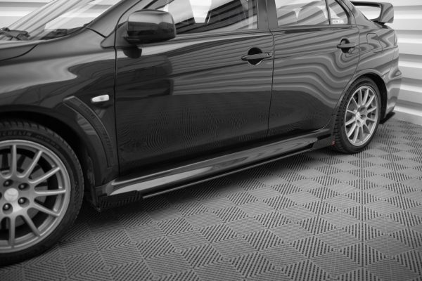Mitsubishi Lancer Evo X - Lâminas para Embaladeiras STREET PRO + Splitters | MILA10EVOCNC-SD2BRB+SF1G | Produto Maxton Design distribuído por Unicartuning.