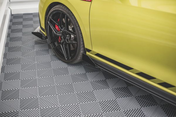 Volkswagen Golf GTI ClubSport Mk8 (facelift) - Lâminas para Embaladeiras STREET PRO + Splitters | VWGO8GTICNC-SD1BRB+SRF1G | Produto Maxton Design distribuído por Unicartuning. Volkswagen Golf GTI ClubSport Mk8 (facelift) - Lâminas para Embaladeiras STREET PRO + Splitters | VWGO8GTICNC-SD1BRB+SRF1G | Produto Maxton Design distribuído por Unicartuning.