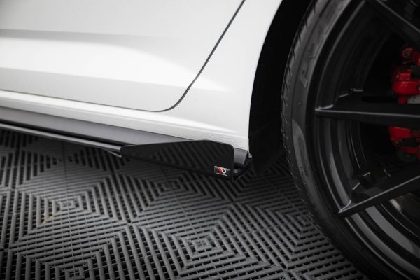 Volkswagen Jetta Gli Mk7 - Lâminas para Embaladeiras STREET PRO + Splitters | VWJE7GLICNC-SD1BRB+SF1G | Produto Maxton Design distribuído por Unicartuning. Volkswagen Jetta Gli Mk7 - Lâminas para Embaladeiras STREET PRO + Splitters | VWJE7GLICNC-SD1BRB+SF1G | Produto Maxton Design distribuído por Unicartuning.