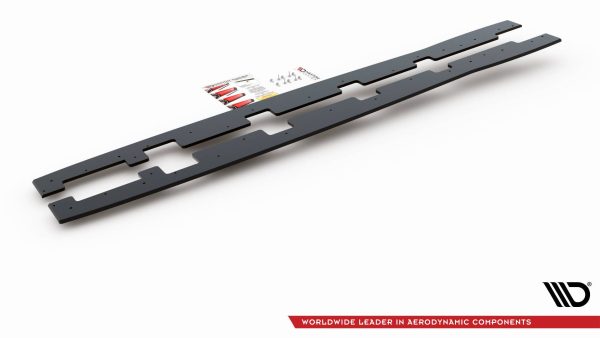 Ford Focus RS Mk3 - Lâminas para Embaladeiras STREET PRO | FOFO3RSCNC-SD1B | Produto Maxton Design distribuído por Unicartuning.