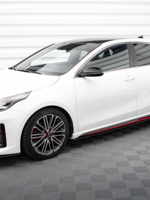 Kia Ceed GT Mk3 - Lâminas para Embaladeiras STREET PRO | KICE3GTCNC-SD1BRB | Produto Maxton Design distribuído por Unicartuning. Kia Ceed GT Mk3 - Lâminas para Embaladeiras STREET PRO | KICE3GTCNC-SD1BRB | Produto Maxton Design distribuído por Unicartuning.