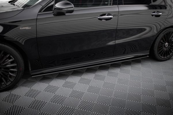 Mercedes-AMG A35 W177 (facelift) - Lâminas para Embaladeiras STREET PRO | MEA177F35CNC-SD1BRB | Produto Maxton Design distribuído por Unicartuning. Mercedes-AMG A35 W177 (facelift) - Lâminas para Embaladeiras STREET PRO | MEA177F35CNC-SD1BRB | Produto Maxton Design distribuído por Unicartuning.