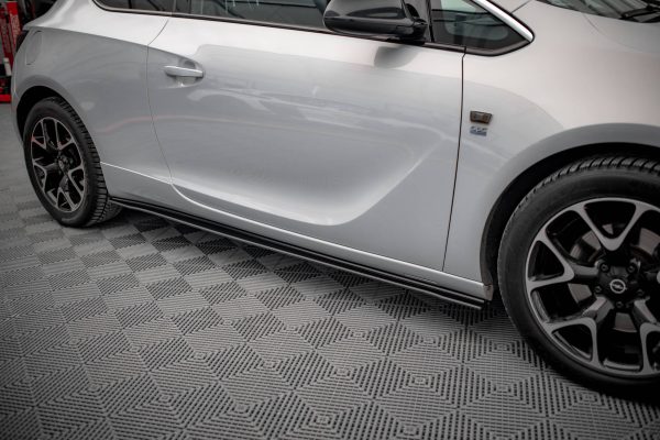 Opel Astra GTC OPC-line J - Lâminas para Embaladeiras STREET PRO | OPASJGTCOPCLINECNC-SD1B | Produto Maxton Design distribuído por Unicartuning. Opel Astra GTC OPC-line J - Lâminas para Embaladeiras STREET PRO | OPASJGTCOPCLINECNC-SD1B | Produto Maxton Design distribuído por Unicartuning.