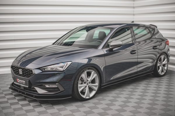 Seat Leon FR Mk4 - Lâminas para Embaladeiras STREET PRO | SELE4FRCNC-SD1B | Produto Maxton Design distribuído por Unicartuning. Seat Leon FR Mk4 - Lâminas para Embaladeiras STREET PRO | SELE4FRCNC-SD1B | Produto Maxton Design distribuído por Unicartuning.