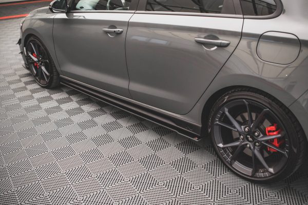 Hyundai I30 N / I30 N-line Hatchback/fastback Mk3 (facelift) - Lâminas para Embaladeiras STREET PRO V.2 | HYI303FNCNC-SD1BRB | Produto Maxton Design distribuído por Unicartuning. Hyundai I30 N / I30 N-line Hatchback/fastback Mk3 (facelift) - Lâminas para Embaladeiras STREET PRO V.2 | HYI303FNCNC-SD1BRB | Produto Maxton Design distribuído por Unicartuning.