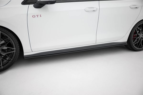 Volkswagen Golf GTI ClubSport Mk8 (facelift) - Lâminas para Embaladeiras STREET PRO | VWGO8GTICNC-SD1B | Produto Maxton Design distribuído por Unicartuning. Volkswagen Golf GTI ClubSport Mk8 (facelift) - Lâminas para Embaladeiras STREET PRO | VWGO8GTICNC-SD1B | Produto Maxton Design distribuído por Unicartuning.