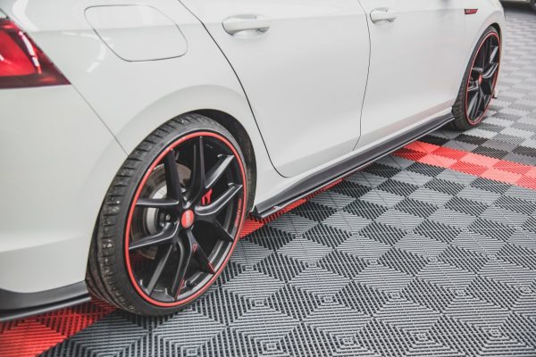 Volkswagen Golf GTI ClubSport Mk8 (facelift) - Lâminas para Embaladeiras STREET PRO | VWGO8GTICNC-SD1BRB | Produto Maxton Design distribuído por Unicartuning. Volkswagen Golf GTI ClubSport Mk8 (facelift) - Lâminas para Embaladeiras STREET PRO | VWGO8GTICNC-SD1BRB | Produto Maxton Design distribuído por Unicartuning.