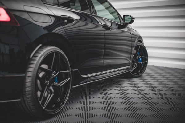 Volkswagen Golf Mk8 - Lâminas para Embaladeiras STREET PRO | VWGO8RCNC-SD1BRB | Produto Maxton Design distribuído por Unicartuning.