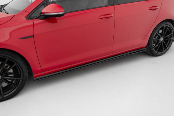 Volkswagen Golf R / R-line Mk7 (facelift) - Lâminas para Embaladeiras STREET PRO | VWGO7FRCNC-SD2BRB | Produto Maxton Design distribuído por Unicartuning. Volkswagen Golf R / R-line Mk7 (facelift) - Lâminas para Embaladeiras STREET PRO | VWGO7FRCNC-SD2BRB | Produto Maxton Design distribuído por Unicartuning.