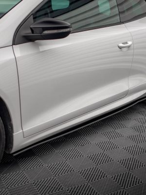 Volkswagen Scirocco R Mk3 - Lâminas para Embaladeiras STREET PRO | VWSC3RCNC-SD2B | Produto Maxton Design distribuído por Unicartuning. Volkswagen Scirocco R Mk3 - Lâminas para Embaladeiras STREET PRO | VWSC3RCNC-SD2B | Produto Maxton Design distribuído por Unicartuning.