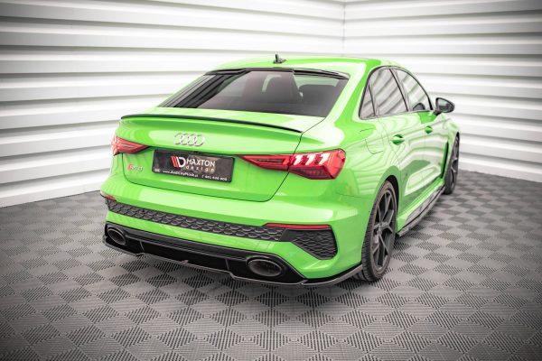 Audi RS3 Sedan 8Y - Aileron vidro traseiro | AU-RS3-8Y-S-H1G | Produto Maxton Design distribuído por Unicartuning. Audi RS3 Sedan 8Y - Aileron vidro traseiro | AU-RS3-8Y-S-H1G | Produto Maxton Design distribuído por Unicartuning.