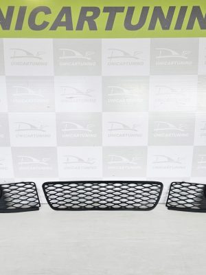 Audi A4 B5 LimAvant (94-00) - Conjunto de Grelhas Audi A4 B5 RS4 (1) Audi A4 B5 LimAvant (94-00) - Conjunto de Grelhas Audi A4 B5 RS4 (1)