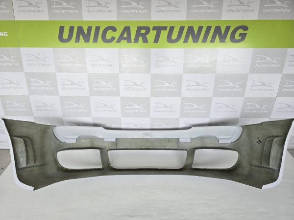 Audi A4 B5 (94-00) - Apoio para reforço Frente Look RS4 (1) Audi A4 B5 (94-00) - Apoio para reforço Frente Look RS4 (1)